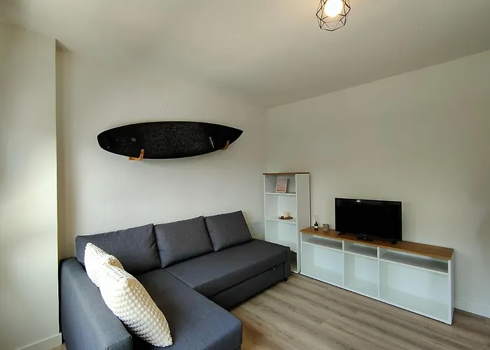 Digital Nomad Paradise - Garaje/Pc Monitor
